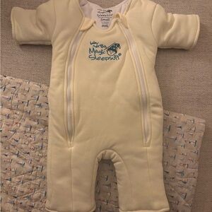 Magic Merlin suit pale yellow size Small